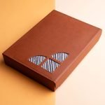 idyr-cadeauxdeluxe-cadeaux-personnalisés-cadeauxd'entreprise- cadeauxpourfemme-cadeauxd'affaires-cadeauxjournéedelafemme-8mars-coffretde chocolats-coffrets-luxe (34) Coffret-de-chocolats-coffrets-luxe