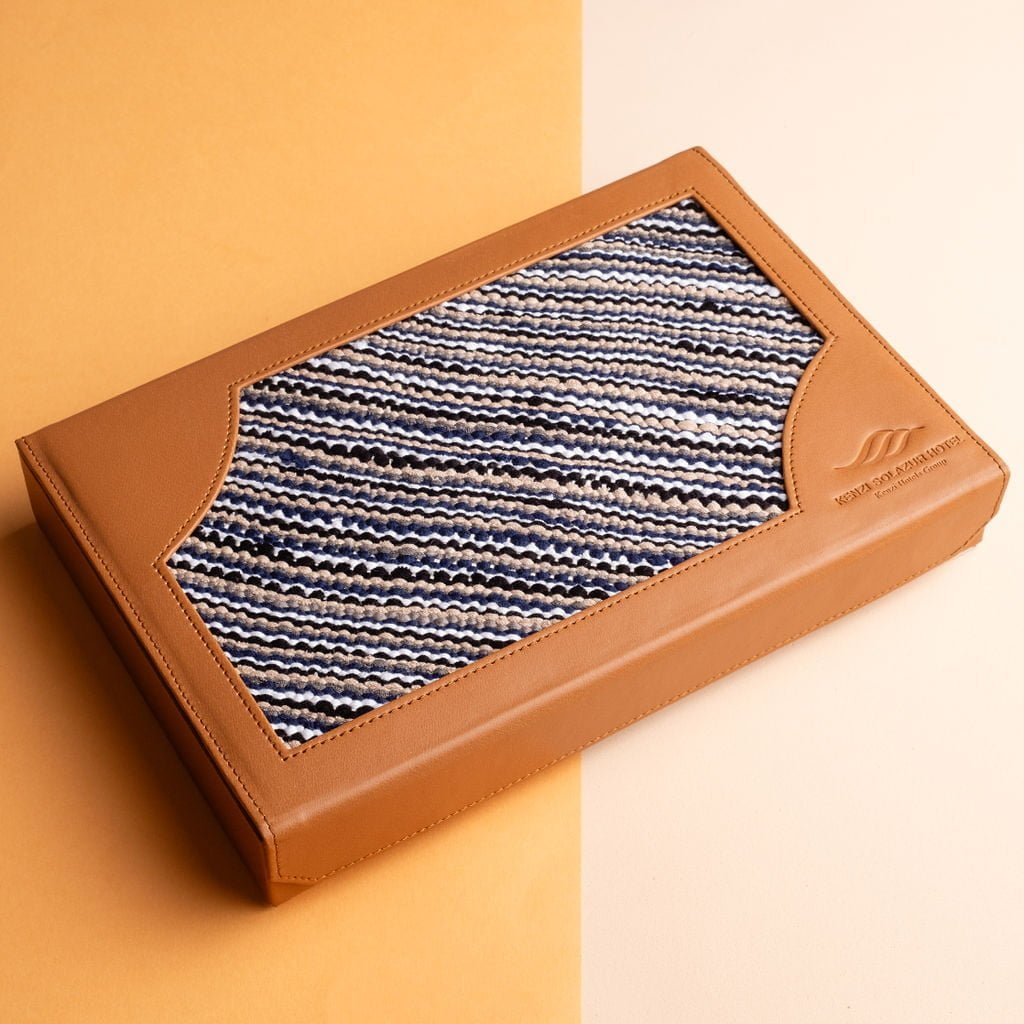 idyr-cadeauxdeluxe-cadeaux-personnalisés-cadeauxd’entreprise- cadeauxpourfemme-cadeauxd’affaires-cadeauxjournéedelafemme-8mars-coffrets-luxe (18)