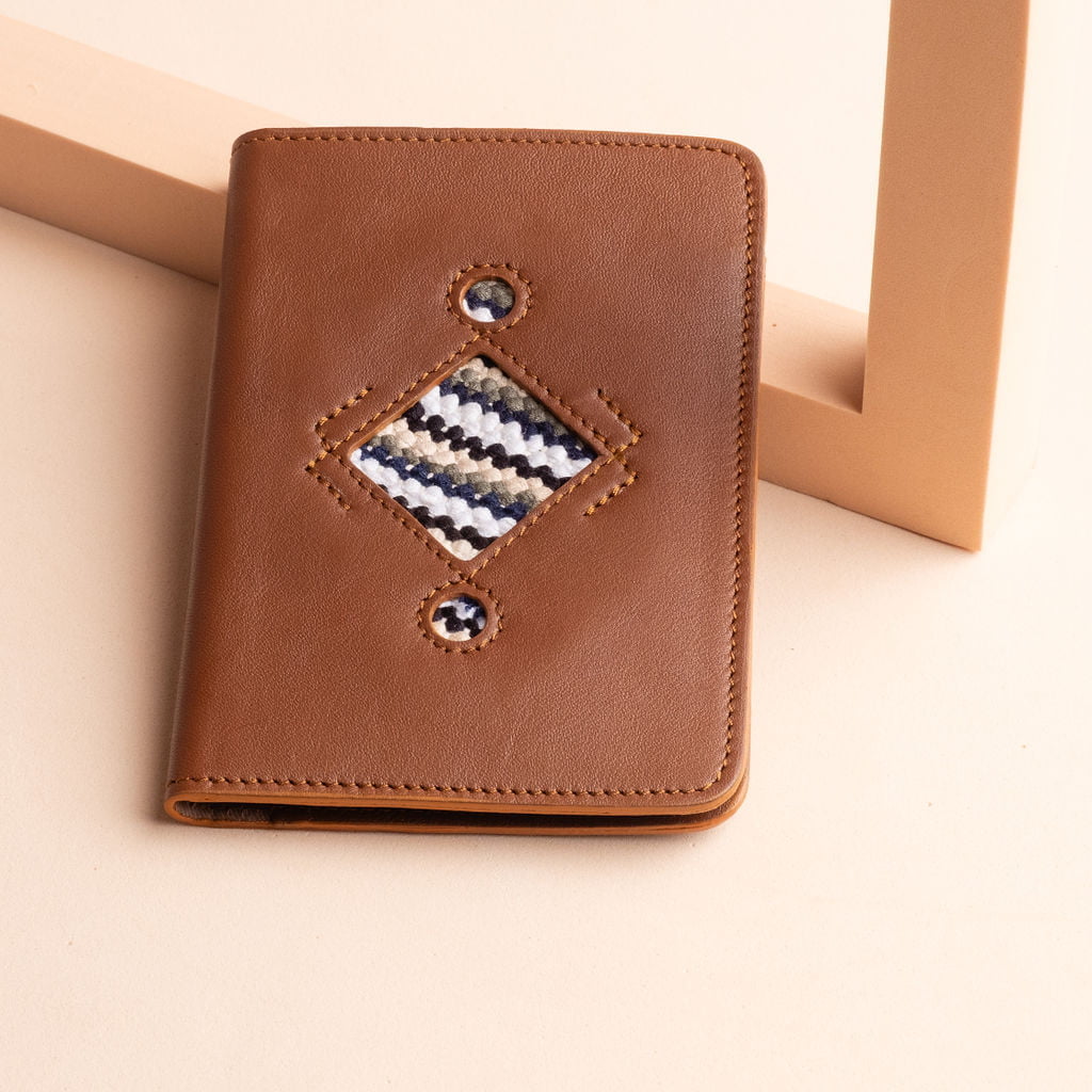 idyr-porte-passeport-accessoires-de-modepetite-maroquinerie (2) Étui à passeport