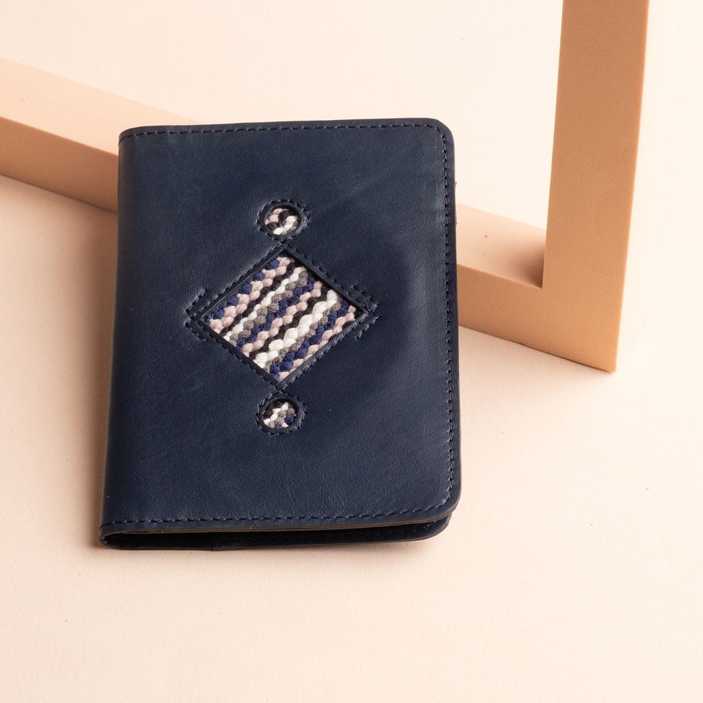 idyr-porte-passeport-accessoires-de-modepetite-maroquinerie (5) Étui à passeport