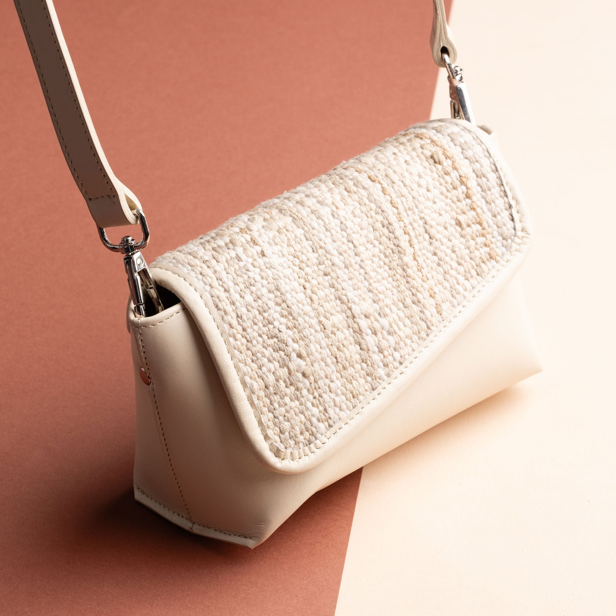 idyr-sac-minimdina-sacsoirée- femme-minisac-portefeuilles de luxe-porte-cartes-porte-monnaie-accessoires-demode-sacs-poche (12)