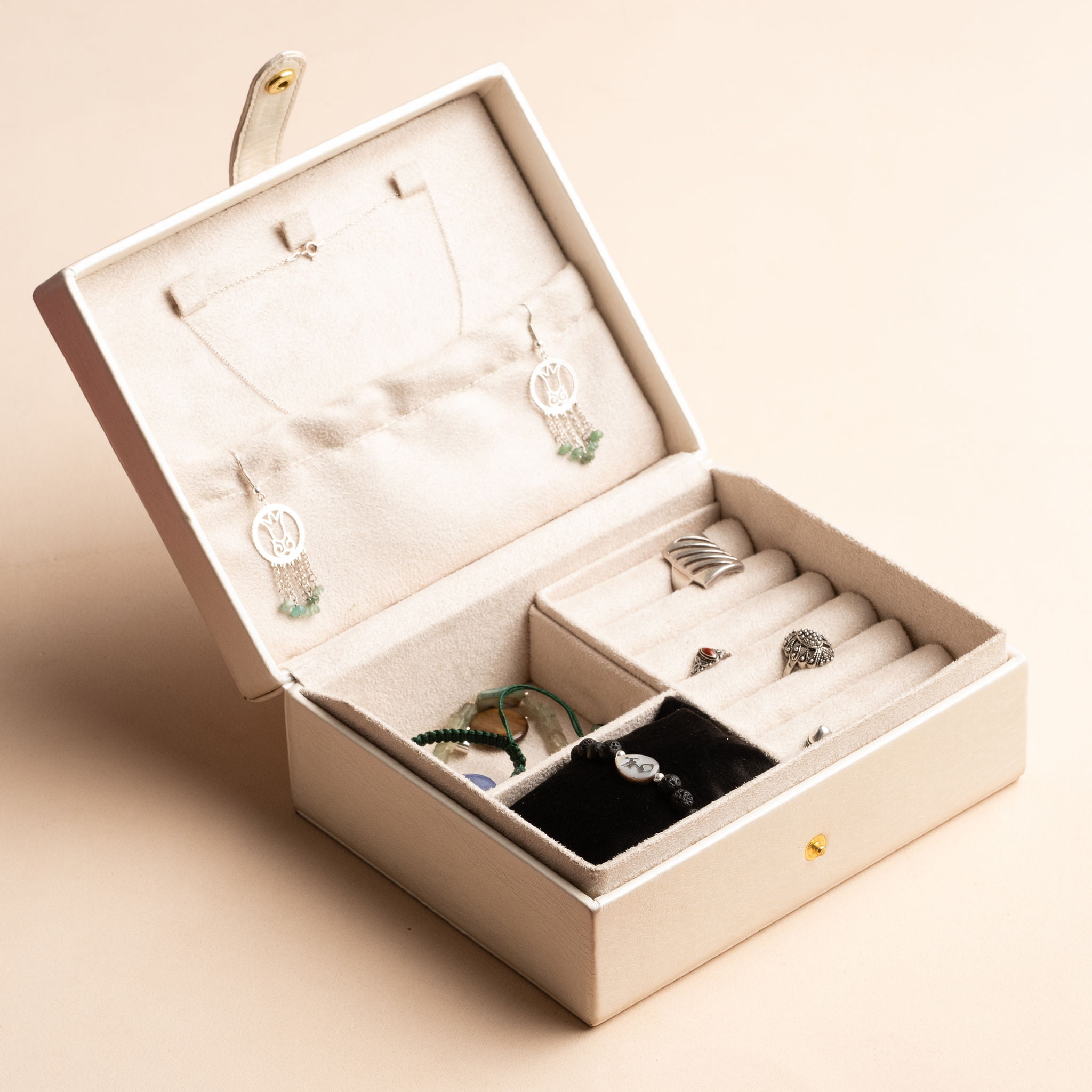 idyr-boîte à bijoux-coffret-à-bijoux-jewelry-box-cadeauxdeluxe-cadeaux-personnalisés-cadeauxd'entreprise-accueil-shop-coffrets (13)