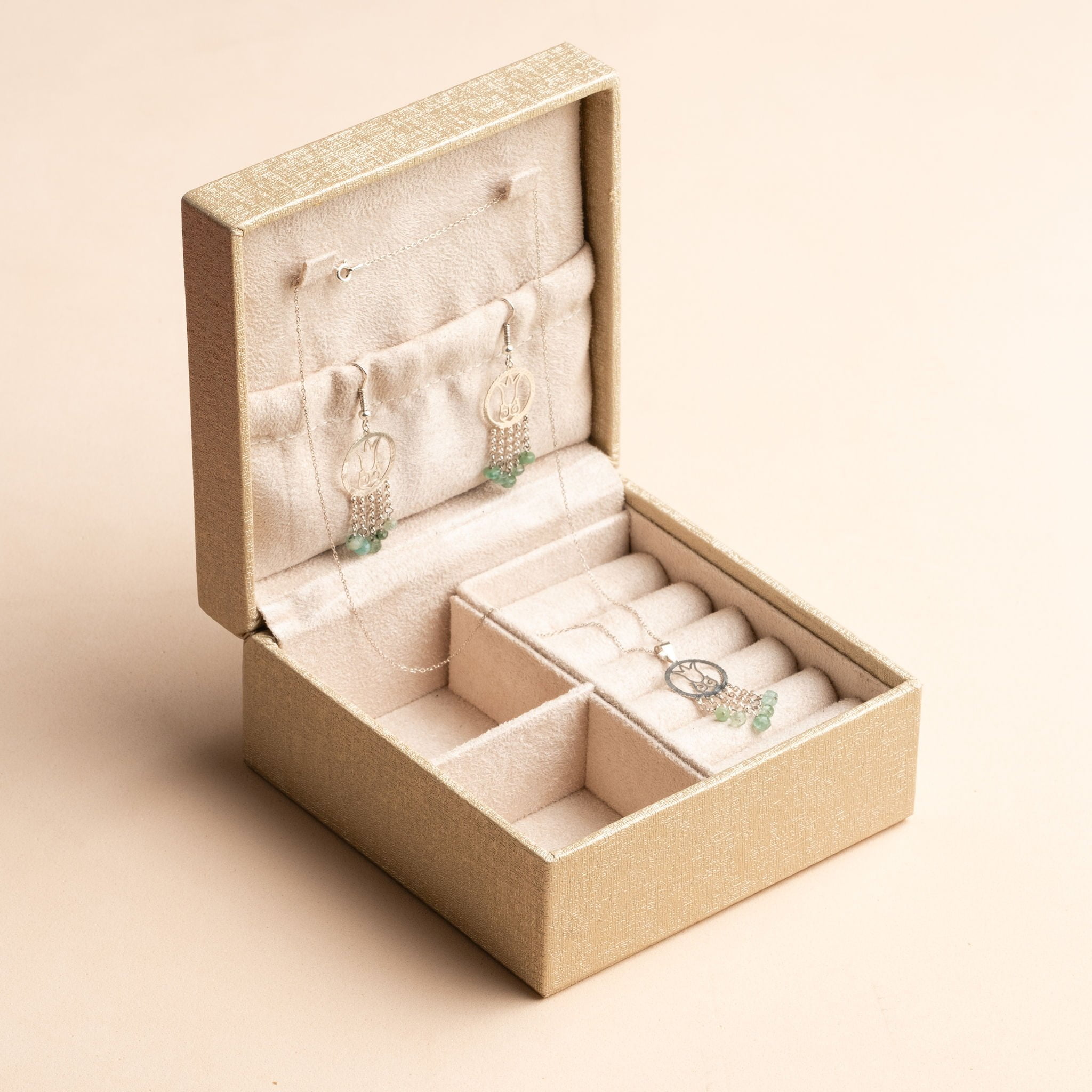 idyr-boîte à bijoux-coffret-à-bijoux-jewelry-box-cadeauxdeluxe-cadeaux-personnalisés-cadeauxd'entreprise-accueil-shop-coffrets (17)