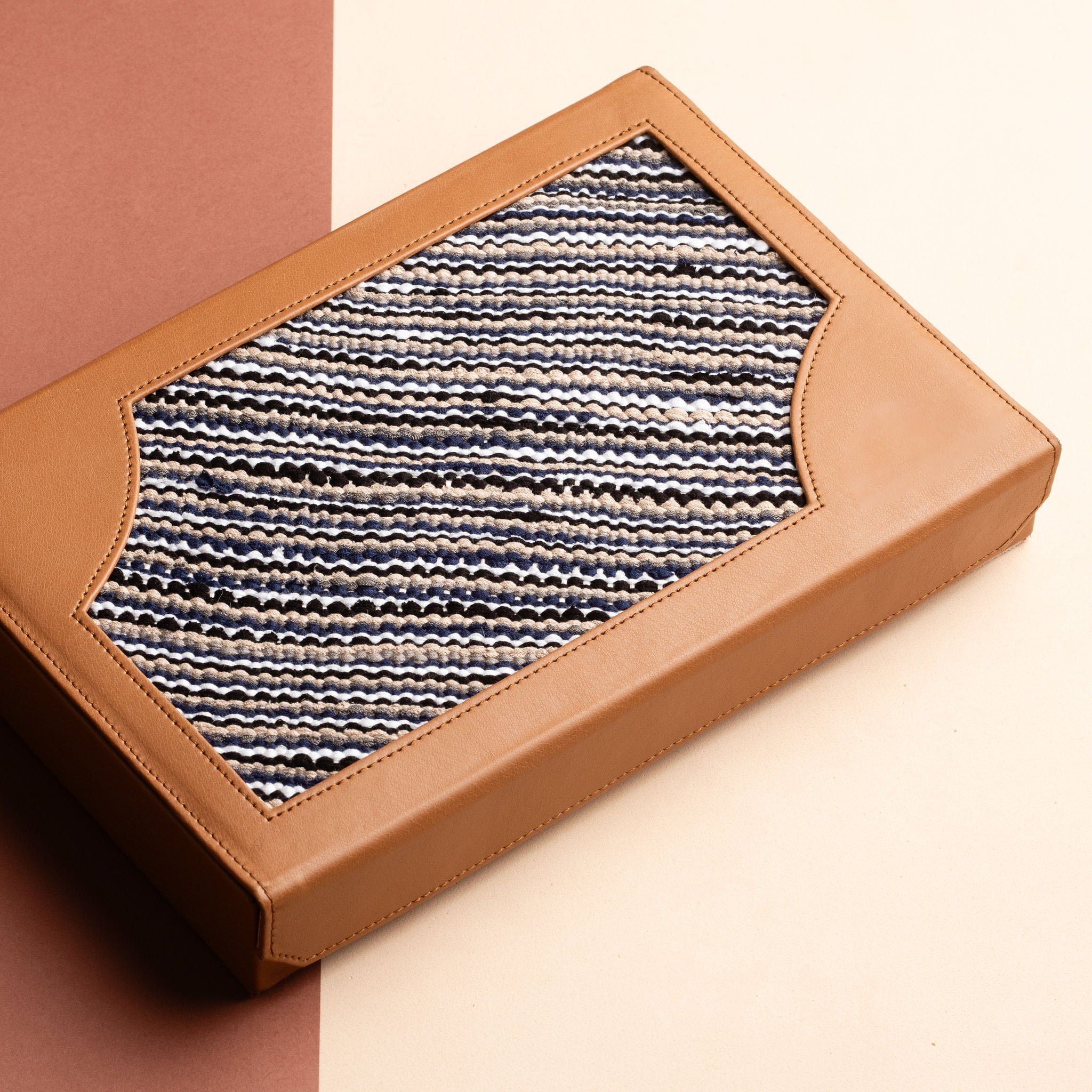 idyr-cadeauxdeluxe-cadeaux-personnalisés-cadeauxd’entreprise-cadeauxpourfemme-cadeauxd’affaires-cadeauxjournéedelafemme-8mars (17)