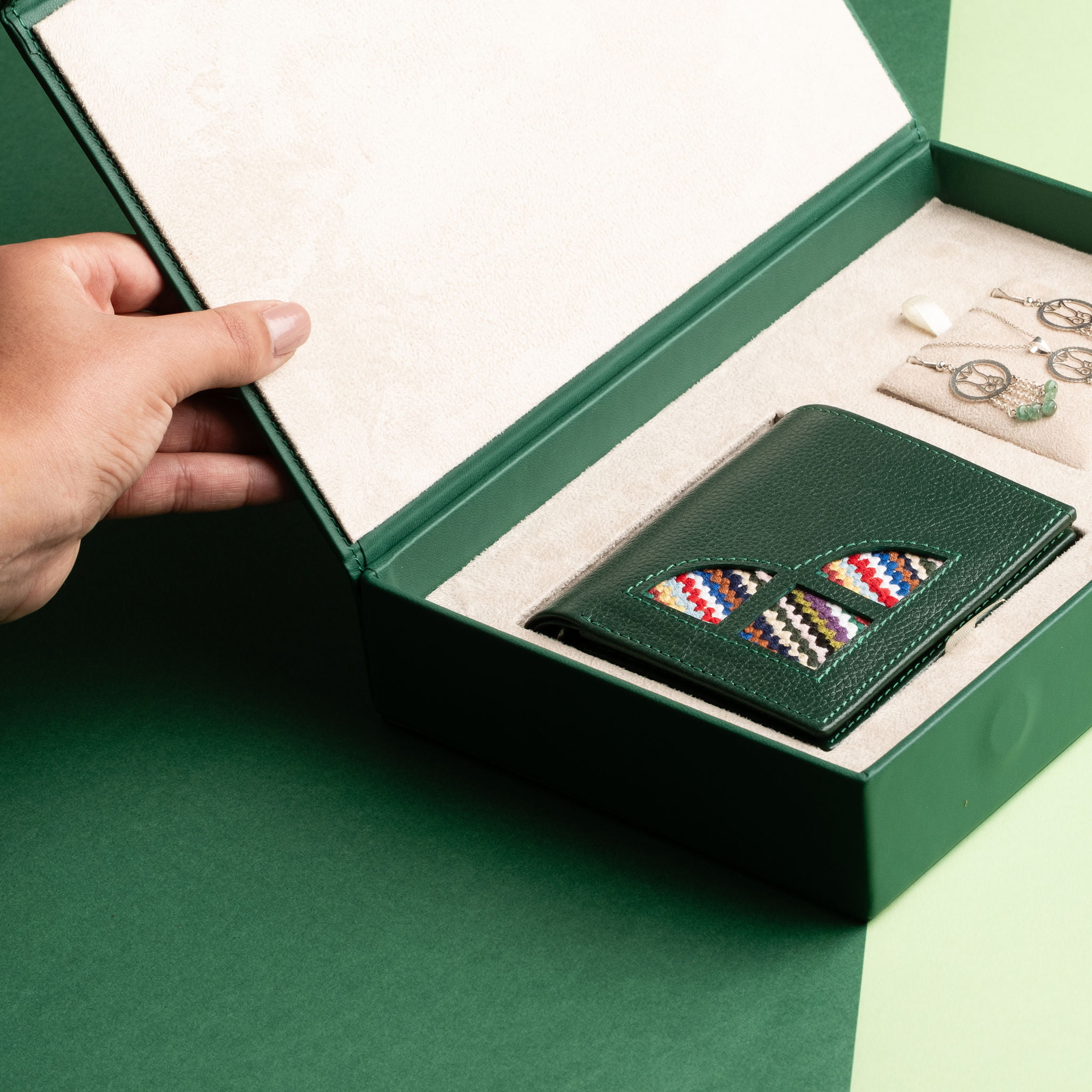 idyr-coffret-artisanal-jewelry-box-cadeauxdeluxe-cadeaux-personnalisés-cadeauxd'entreprise-accueil-shop-coffrets (17)