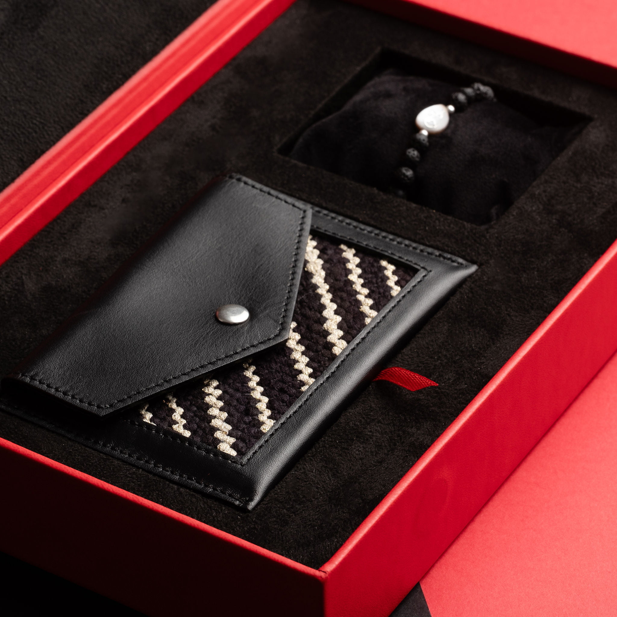 idyr-coffret-artisanal-jewelry-box-cadeauxdeluxe-cadeaux-personnalisés-cadeauxd'entreprise-accueil-shop-coffrets (55)