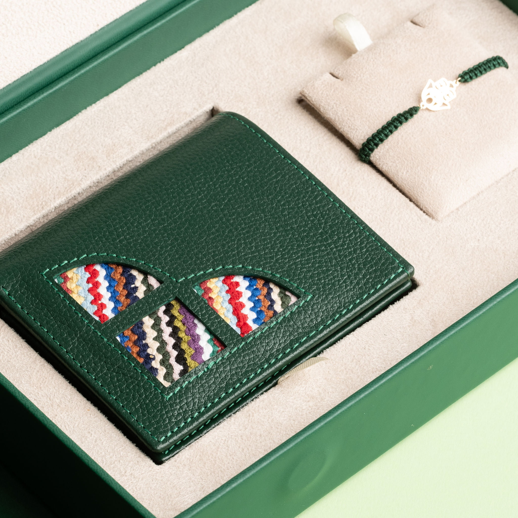 idyr-coffret-artisanal-jewelry-box-cadeauxdeluxe-cadeaux-personnalisés-cadeauxd'entreprise-accueil-shop-coffrets (9)