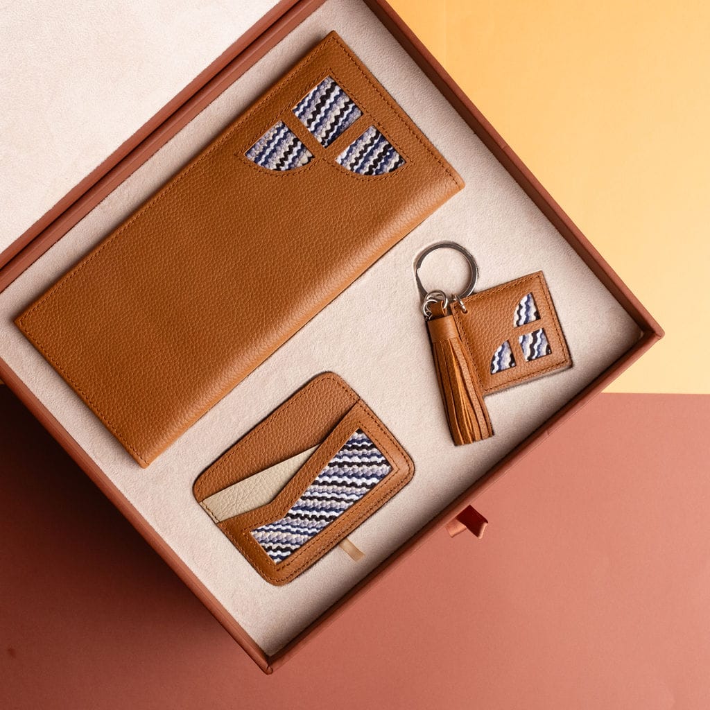 idyr-cadeauxdeluxe-cadeaux-personnalisés-cadeauxd’entreprise- cadeauxpourfemme-cadeauxd’affaires-cadeauxjournéedelafemme-8mars-coffretde chocolats-coffrets-luxe (20)